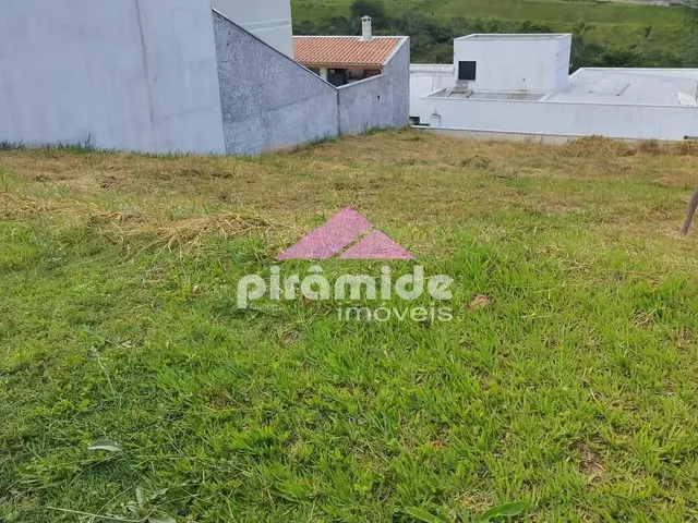Terreno com 378m², à venda, no bairro Loteamento Verana em São José Dos Campos