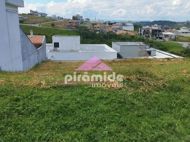 Terreno com 378m², à venda, no bairro Loteamento Verana em São José Dos Campos