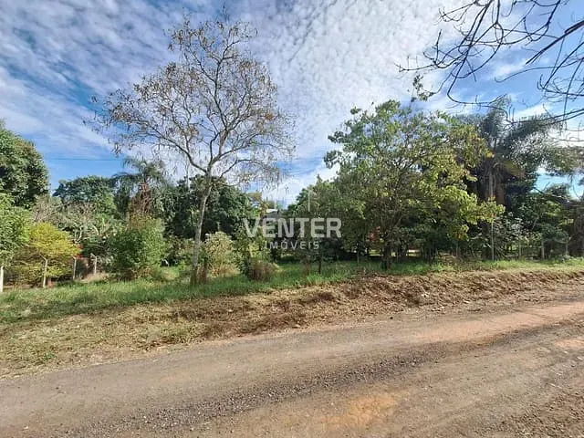 Terreno com 1313m², à venda, no bairro Loteamento Chácaras Ingrid em Taubaté