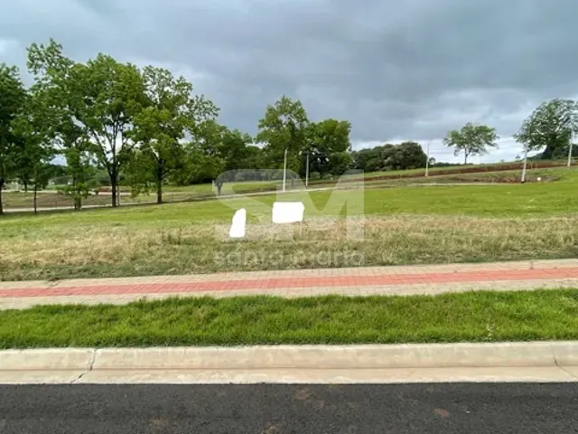 Terreno com 360m², à venda, no bairro Florência em Chapecó