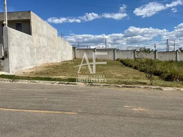 Terreno com 250m², à venda, no bairro Itapecerica em Taubaté