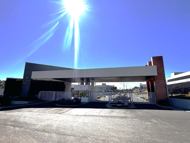 Terreno com 527m², à venda, no bairro Orfãs em Ponta Grossa