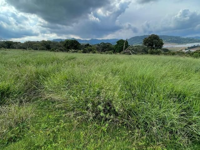 Terreno à venda, no bairro Loteamento Sierra em Extrema