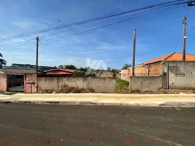 Terreno com 275m², à venda, no bairro Cará-cará em Ponta Grossa