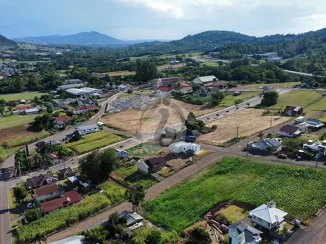Terreno com 360m², à venda, no bairro Germânia em Westfalia