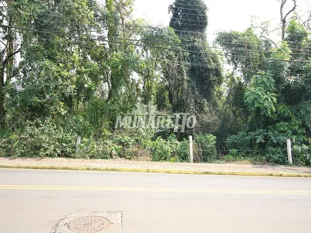 Terreno com 393m², à venda, no bairro Centro em Piratuba