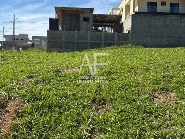 Terreno com 250m², à venda, no bairro Itapecerica em Taubaté