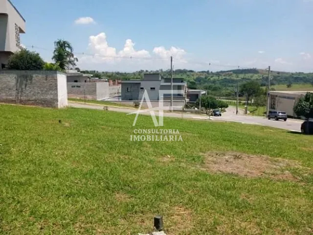 Terreno com 300m², à venda, no bairro Residencial Fazenda Casa Grande em Taubaté