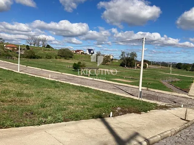 Terreno com 215m², à venda, no bairro Bairro Dona Rita em Arroio do Meio