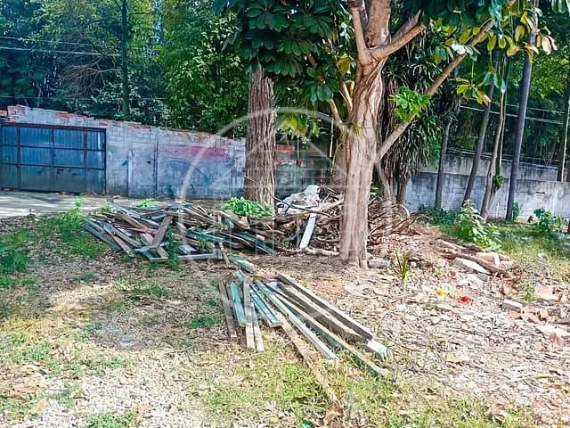 Terreno com 173m², à venda, no bairro Jardim Kioto em São Paulo