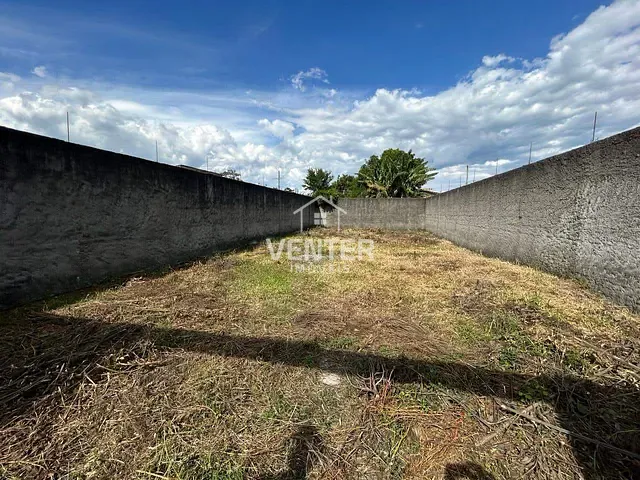 Terreno com 250m², à venda, no bairro Loteamento Jardim Alberto Ronconi em Tremembé