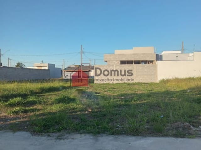 Terreno com 176m², à venda, no bairro Res. Santa Clara em Pindamonhangaba