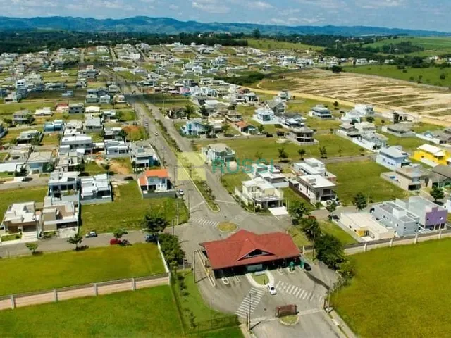 Terreno com 300m², à venda, no bairro Condomínio Terras do Vale em Caçapava
