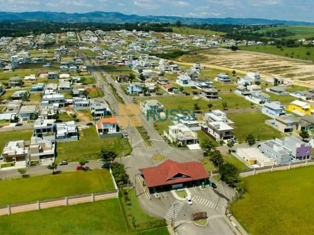 Terreno com 300m², à venda, no bairro Condomínio Terras do Vale em Caçapava