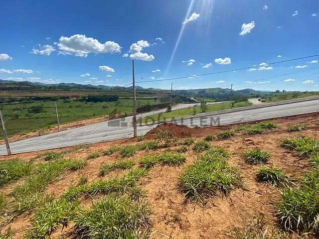 Terreno com 260m², à venda, no bairro Açude em Itajubá