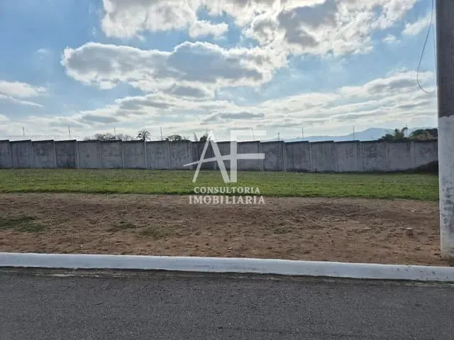 Terreno com 250m², à venda, no bairro Caminho Novo em Tremembé