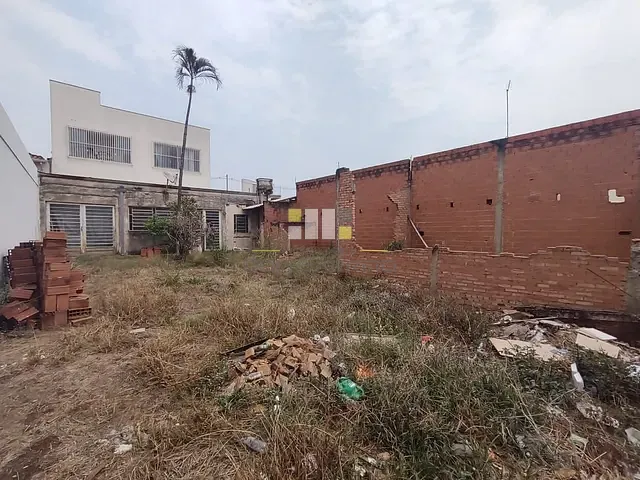 Terreno com 250m², à venda, no bairro Centro em Sumaré
