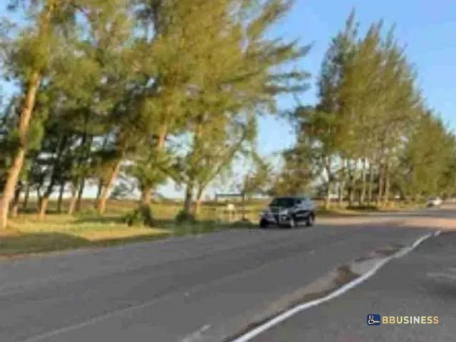 Terreno com 102m², à venda, no bairro Chapéu do Sol em São João da Barra