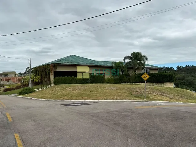 Terreno com 803m², à venda, no bairro Torrão de Ouro em São José dos Campos