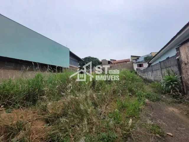 Terreno com 360m², à venda, no bairro Sóvis em Andradas