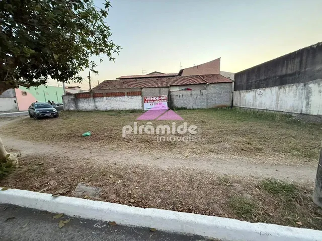 Terreno com 376m², à venda, no bairro Galo Branco em São José Dos Campos