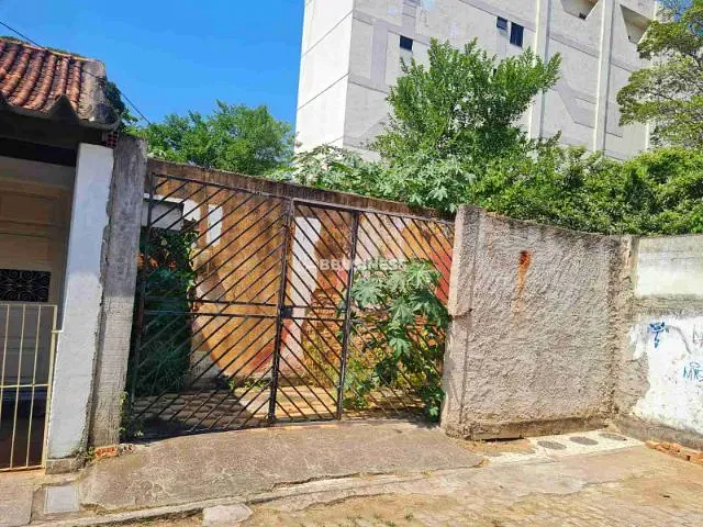 Terreno com 150m², à venda, no bairro Centro em Campos dos Goytacazes