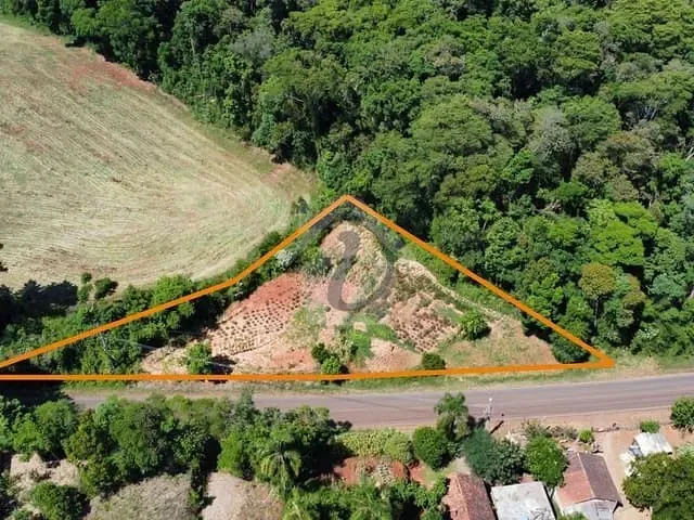 Terreno à venda, no bairro Canabarro em Teutônia