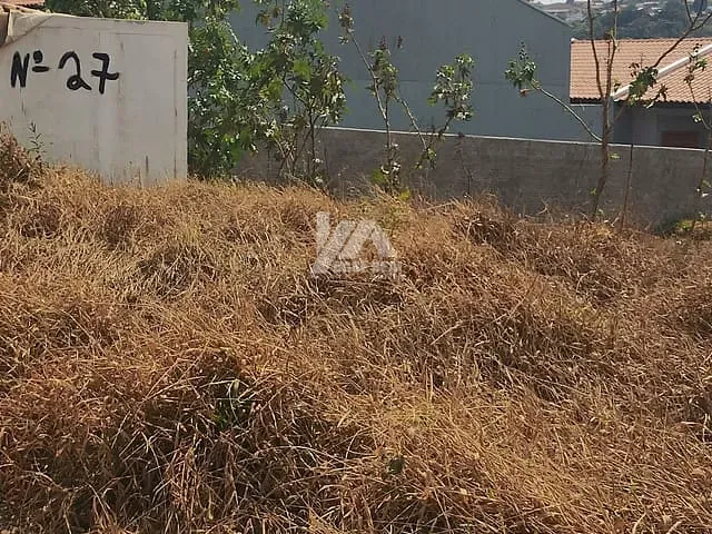 Terreno com 396m², à venda, no bairro Jardim Carvalho em Ponta Grossa