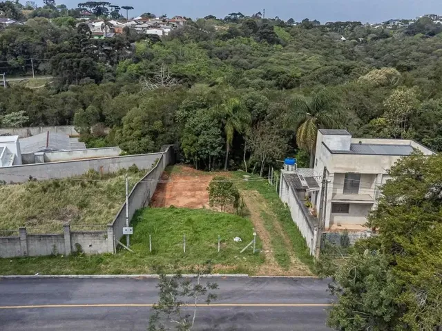 Terreno à venda, no bairro Ferraria em Campo Largo