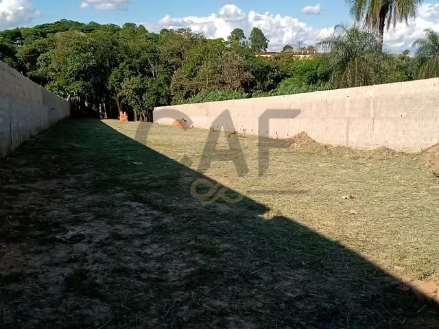 Terreno com 2040m², à venda, no bairro Chácara Santo Antônio Colméia em Jaguariúna