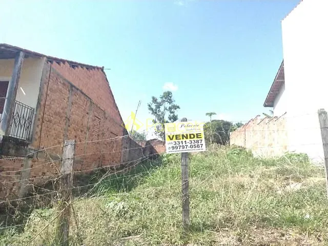 Terreno com 300m², à venda, no bairro Pingo de Ouro em Guaratinguetá