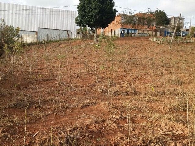 Terreno com 800m², à venda, no bairro Altos de Caucaia (Caucaia do Alto) em Cotia
