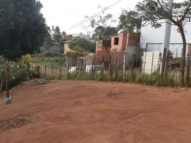Terreno com 800m², à venda, no bairro Altos de Caucaia (Caucaia do Alto) em Cotia