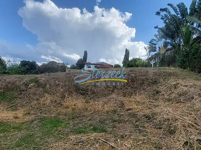 Terreno com 800m², à venda, no bairro Vista Alegre em Vinhedo