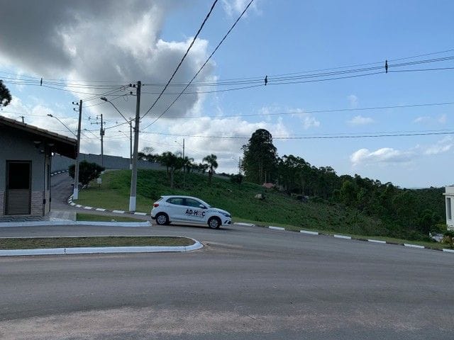 Terreno com 574m², à venda, no bairro Esmeralda Park (Caucaia do Alto) em Cotia