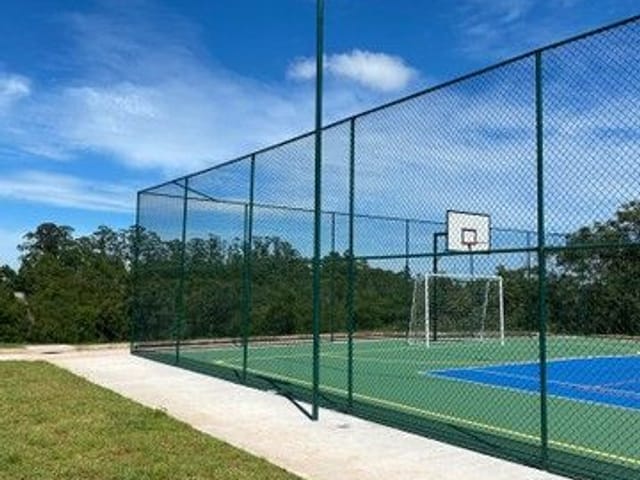 Terreno com 574m², à venda, no bairro Esmeralda Park (Caucaia do Alto) em Cotia
