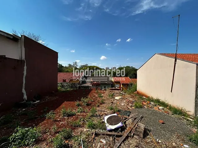 Terreno com 200m², à venda, no bairro Conjunto Habitacional Alexandre Urbanas em Londrina