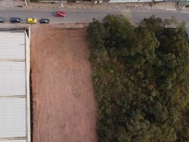 Terreno com 1200m², à venda, no bairro Chácara do Solar II (Fazendinha) em Santana de Parnaíba