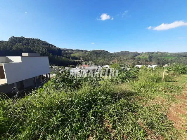 Terreno com 675m², à venda, no bairro Centro em Concórdia