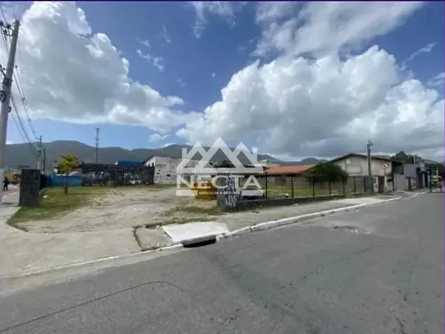 Terreno com 623m², para alugar, no bairro Canto do Mar em São Sebastião