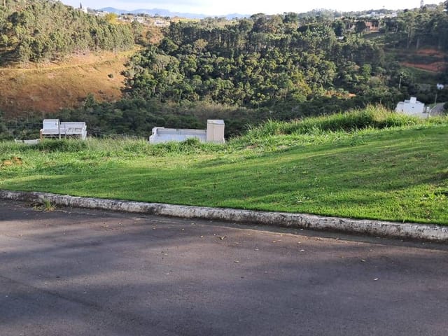 Terreno com 523m², à venda, no bairro Aeroporto em Juiz de Fora