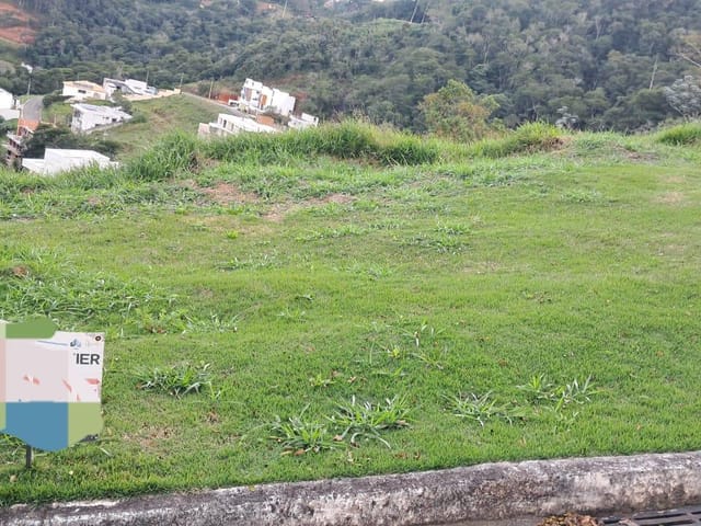 Terreno com 523m², à venda, no bairro Aeroporto em Juiz de Fora