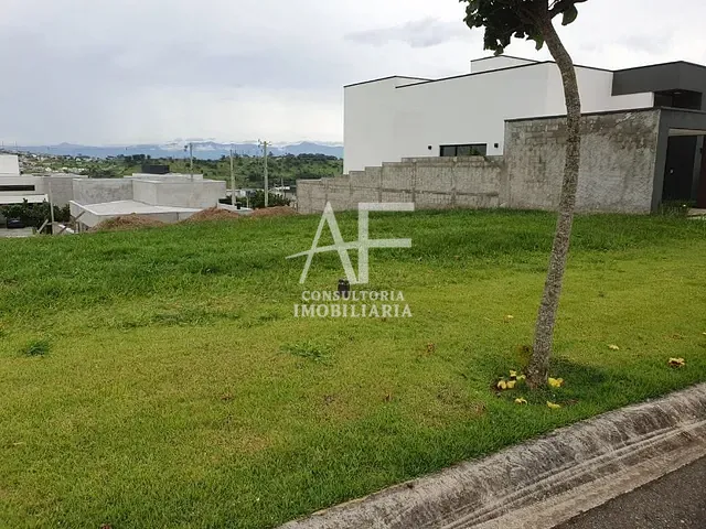 Terreno com 307m², à venda, no bairro Itapecerica em Taubaté
