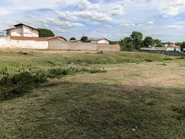 Terreno com 7088m², à venda, no bairro Morada do Sol em Teresina