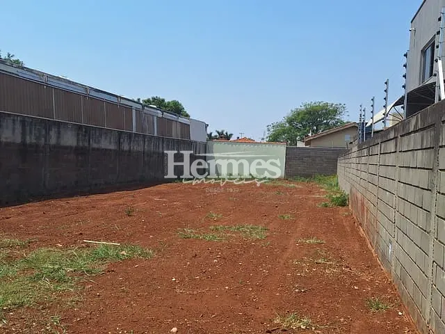 Terreno com 494m², para alugar, no bairro Parque da Figueira em Paulínia
