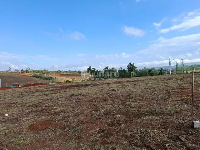 Terreno com 240m², à venda, no bairro Porteira Preta em Mogi das Cruzes