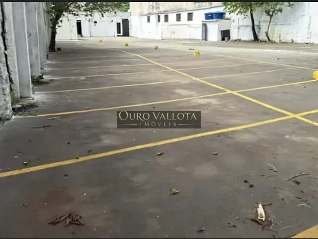 Terreno com 1700m², para alugar, no bairro Mooca em São Paulo