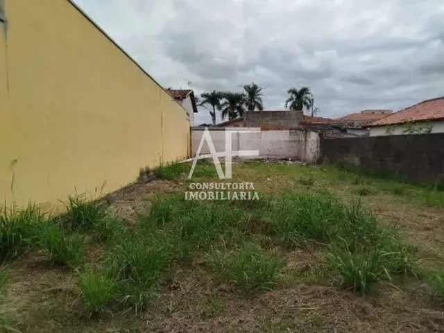 Terreno com 300m², à venda, no bairro Jardim Ana Rosa em Taubaté