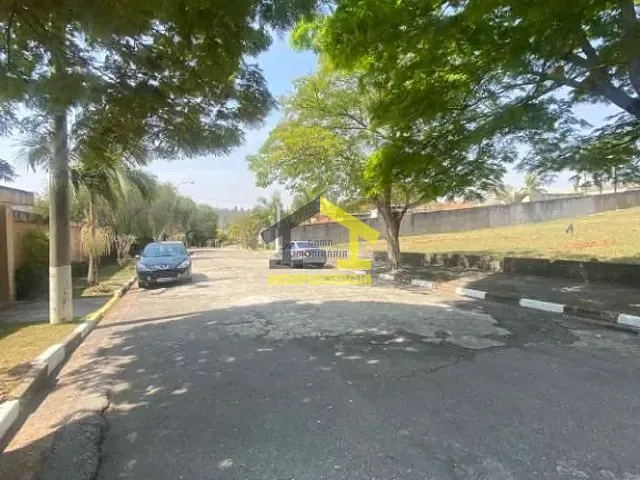 Terreno com 2145m², à venda, no bairro Jardim Santa Rosa em Itatiba