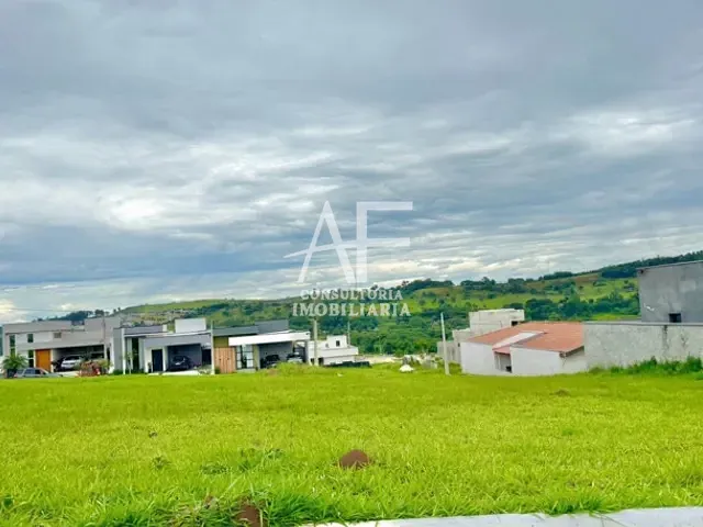 Terreno com 250m², à venda, no bairro Jardim Marlene Miranda em Taubaté